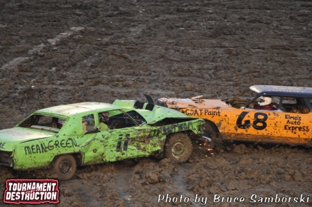 Orange Crush vs. Mean Green Machines